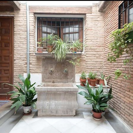 Апартаменты Atico Con Terracita Y Vistas Alhambra, Centro Гранада Экстерьер фото